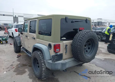 2016 Jeep Wrangler Unlimited Sport z USA, uszkodzony, nr VIN 1C4BJWDG1GL252638